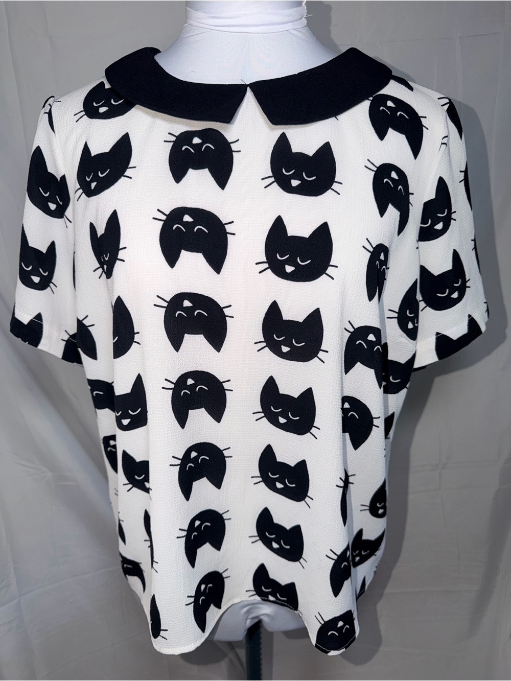 Lily White Black & White Cat Print Peter Pan collar